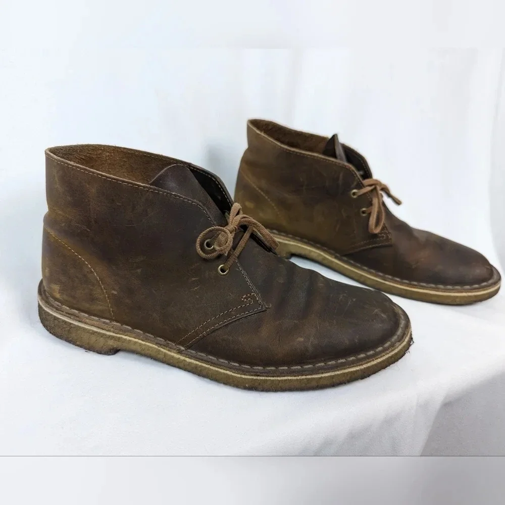 Clarks 8 Originals Desert Chukka Boots Brown Leather Beeswax Lace Up Dress Shoes